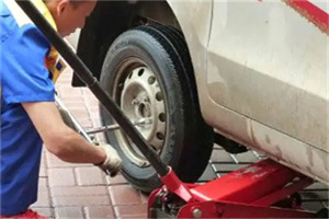 龙泉附近拖车24小时服务热线电话